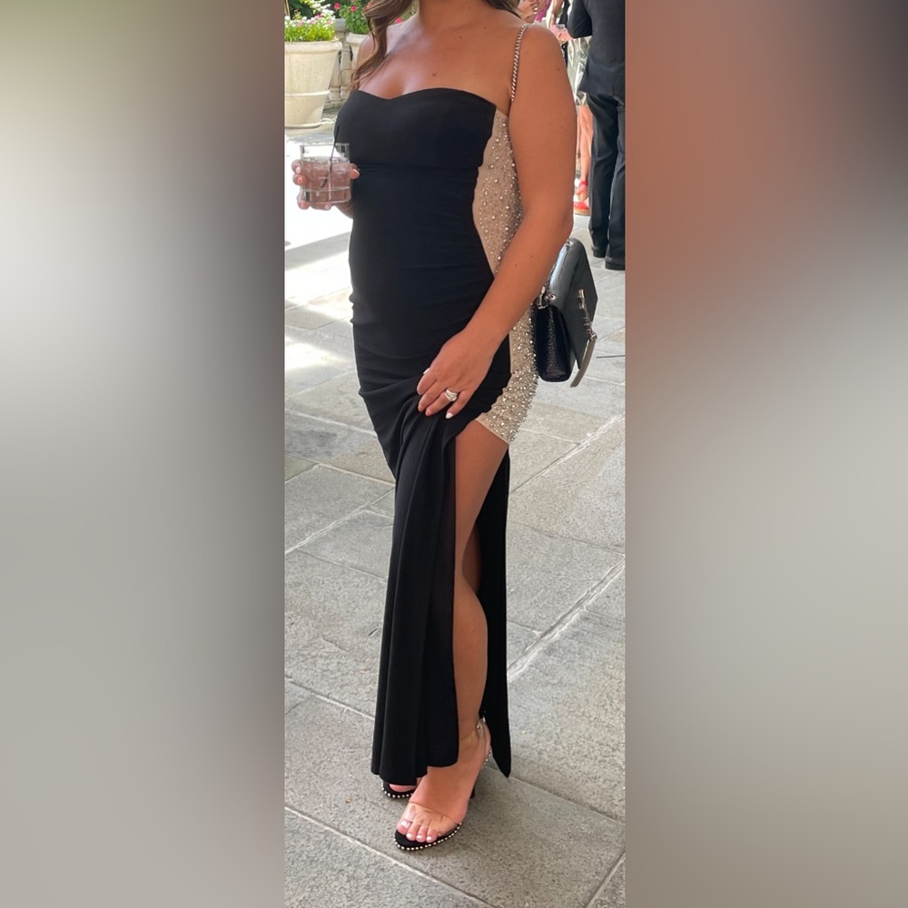 Side slit black dress with sparkle